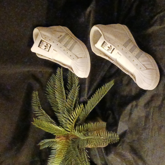 Adidas Pro Model - Picture 1 of 6